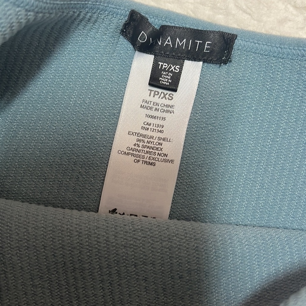 Worn once dynamite top - Picture 3 of 4